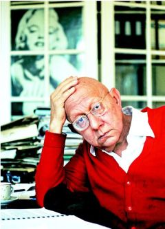 Δεν υπάρχει κράτος νόμου και κράτος δικαίου, ούτε απρόσωπη διοίκηση που έχει μπροστά της κυρίαρχους πολίτες. Το αποτέλεσμα είναι η φαυλοκρατία ως μόνιμο χαρακτηριστικό.