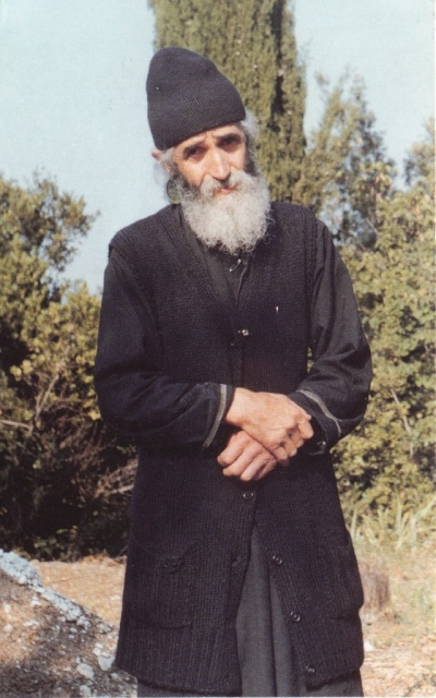 Τέτοια κληρονομιά πού μᾶς ἔχει ἀφήσει ὁ Χριστός δέν ἔχουμε δικαίωμα νά τήν ἐξαφανίσουμε στίς ἡμέρες μας. Θά δώσουμε λόγο στόν Θεό.